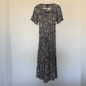 Carre Noir black and white dress size XS NWT